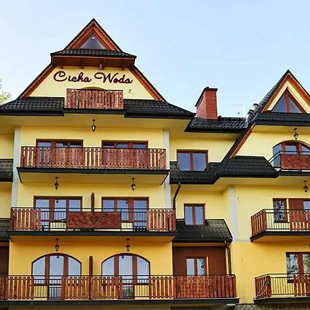 Famixdom Cicha Woda *