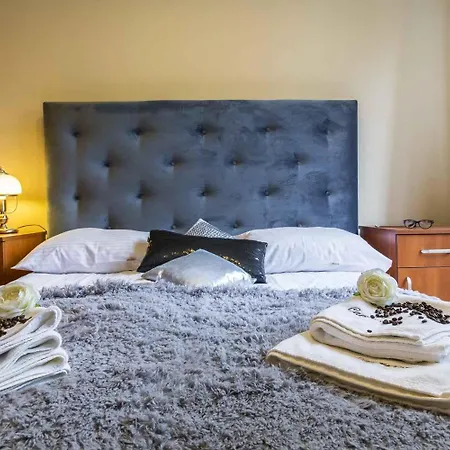 Apartment Famixdom Cicha Woda *