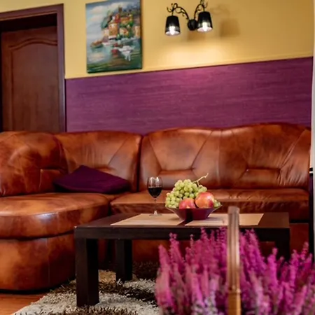 Famixdom Cicha Woda شقة زاكوباني